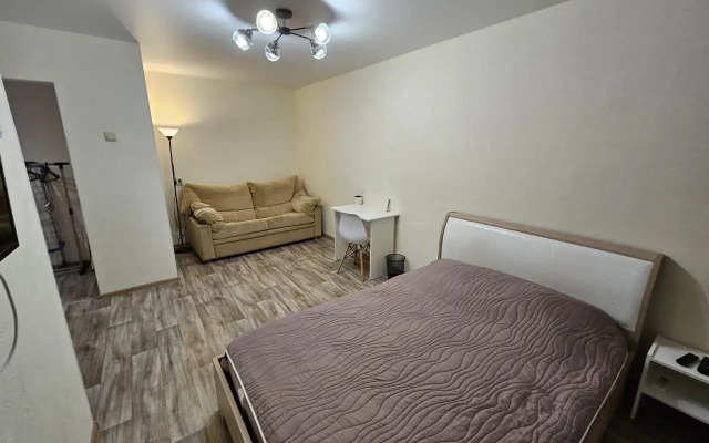 Apartment On Amurskiy Bulvar 35