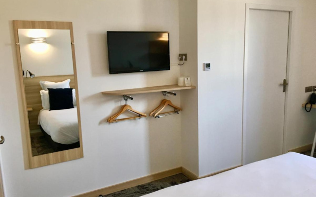 Brit Hotel Martigues Nord