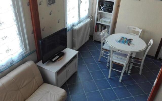 Studio à St Pierre en Port