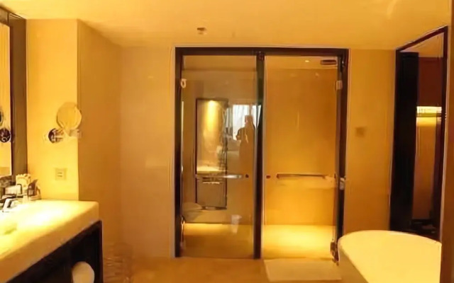 Freeland Jinglun Hotel