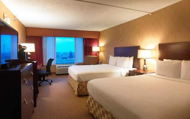 Radisson Rochester Riverside