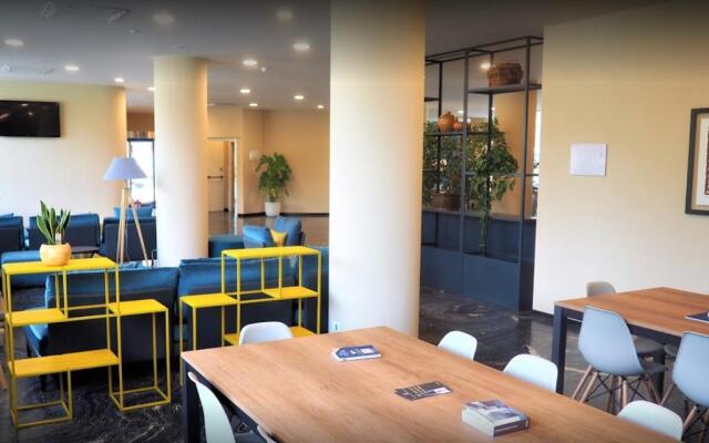 Ark Hotel