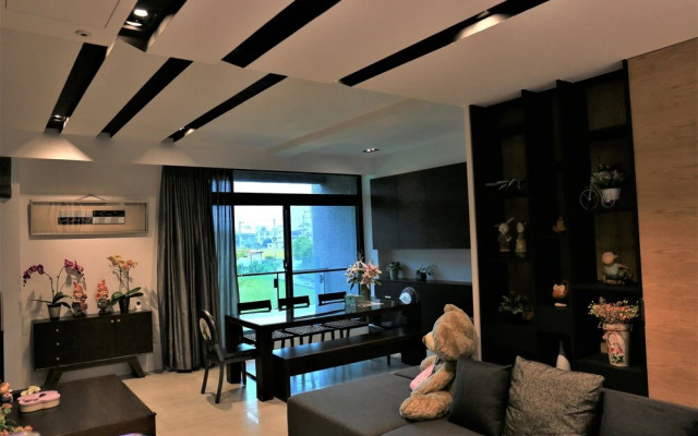 岑居cenju B&B