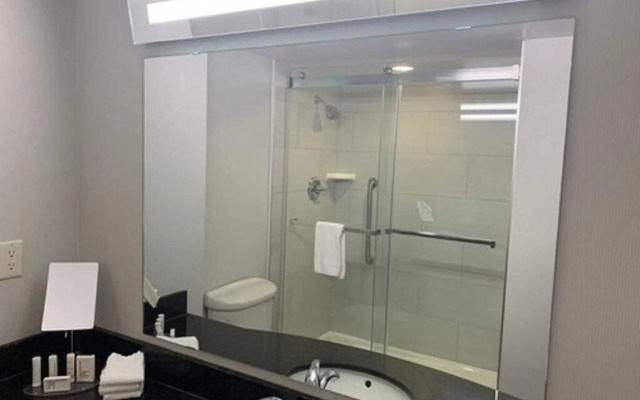 Courtyard by Marriott London