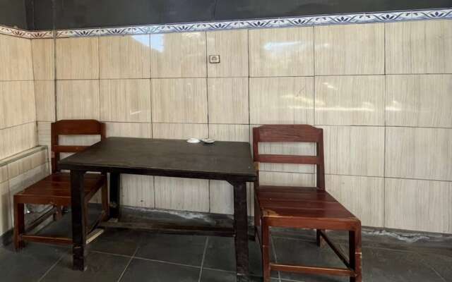 OYO Life 93255 Kosan Teratai Jaya