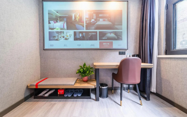 Yayue Hotel (Shangluo Yishui Jinyang Unit Shop)