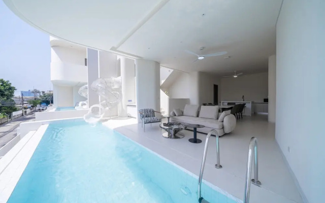 Pool villa with slide karaoke kitchen