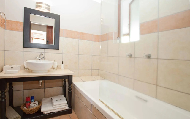 Dunstone Country House