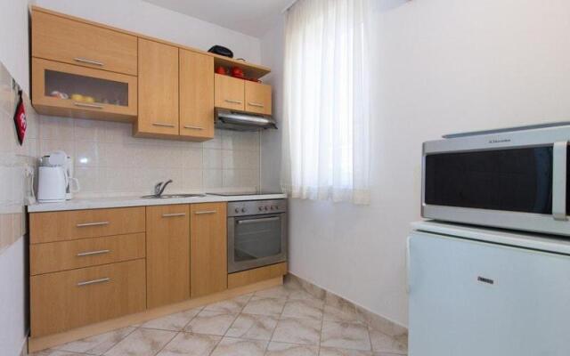 Marija F2 Apartment