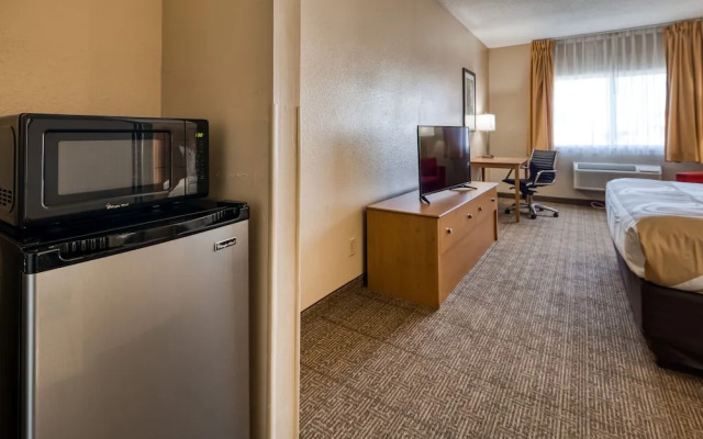 Quality Inn & Suites