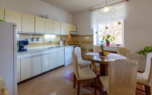 Apartments Ljiljana