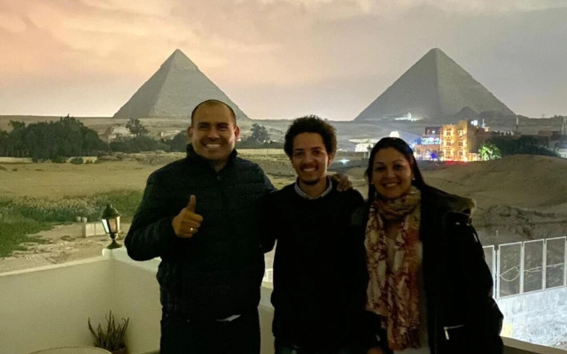Farida Pyramids View