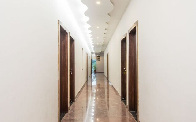 OYO 22319 Hotel Prem Bandhan