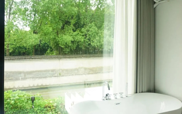 Wuzhen Beyond Cloud Bontique Inn
