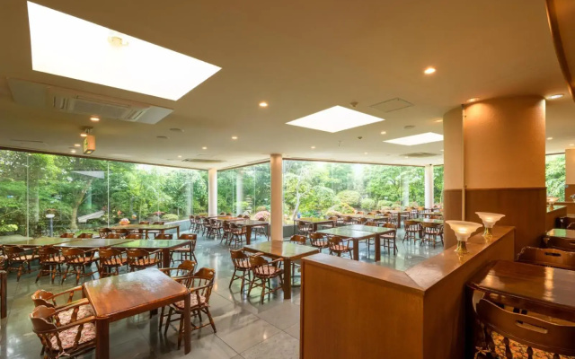 Iwaki Yumoto Onsen Hotel Palm Spring
