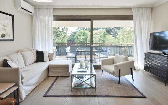 NEW 2 bedrooms 15 minutes to Palais des Festivals and beaches!