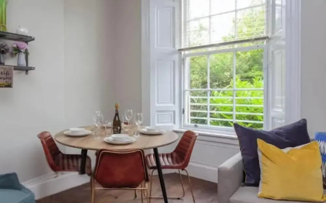 City Centre 2 BED 2 Bath Apartment