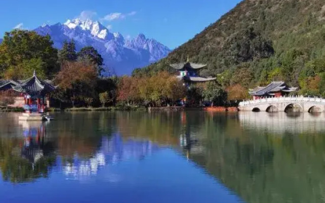 Xuyangju Inn lijiang
