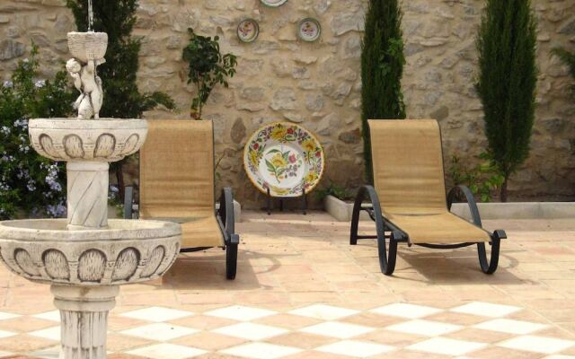 Holiday home in a pretty enclave (La Joya).