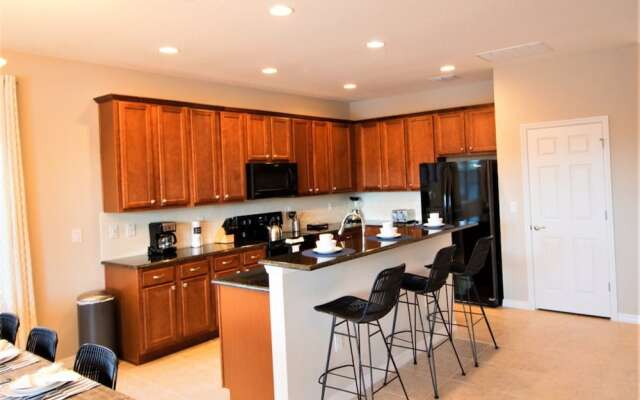 Golden Palms Vacation Resort 2586