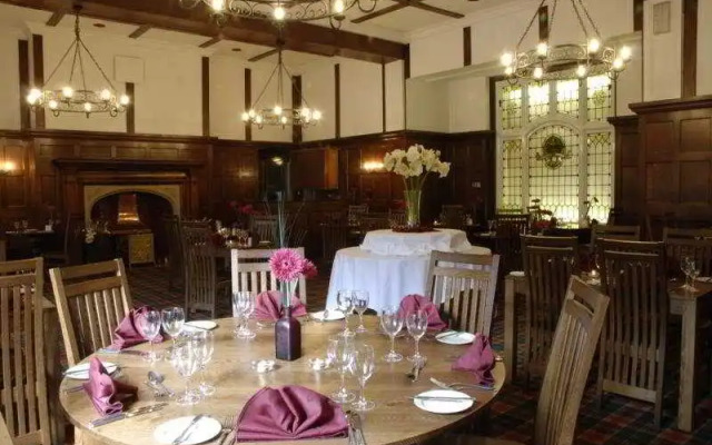 Lyndhurst Park Hotel