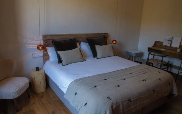 Hotel Boutique Vila Santa Lucia