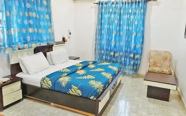 Pacific Paradise Suites