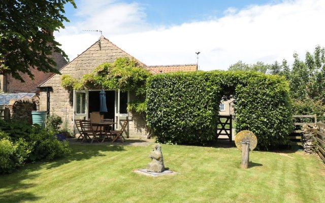 Henhouse Cottage