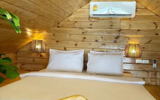Tonsak Resort