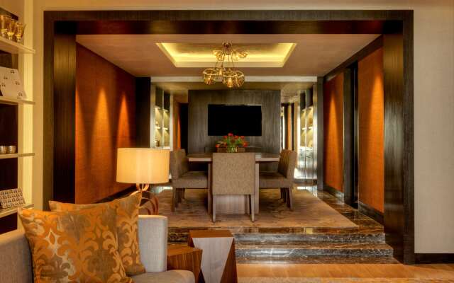 Grand Hyatt Mumbai Hotel and Serviced Apartments