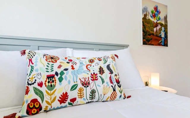 Medcenter Townhomes by Dunyha