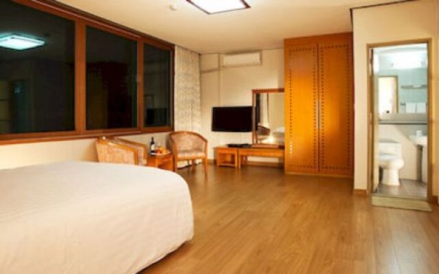 The K Seoraksan Family Hotel
