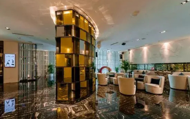 Gallery Hotel