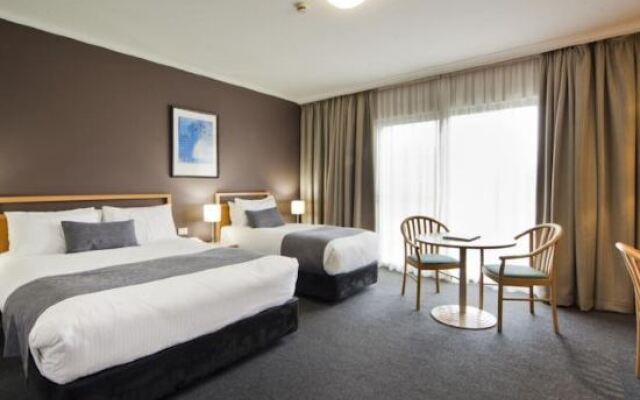 The Woden Hotel
