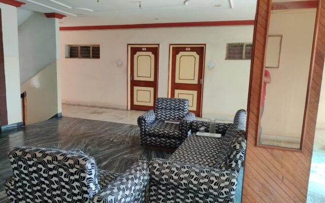 Hotel Raja