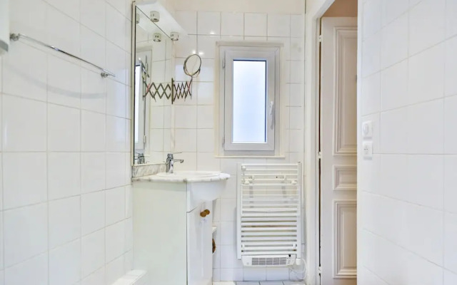 Secret Villiers I Stylish 2 Bed Apt in Villiers