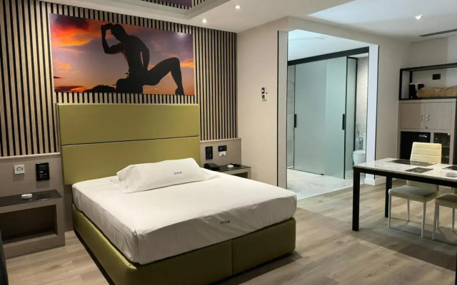 Zouk Hotel - Adults Only