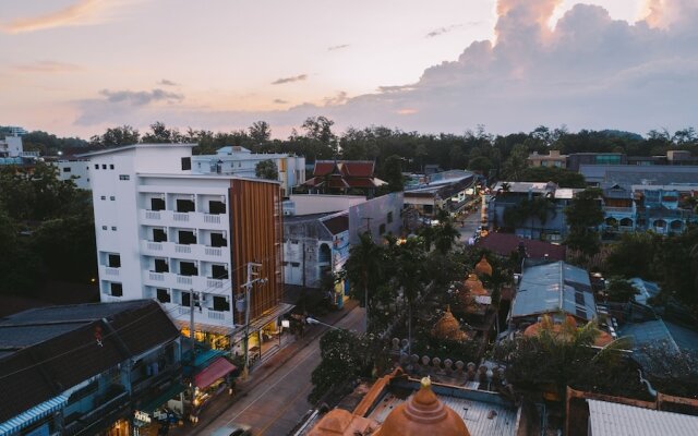 iNest Poshtel - Hostel