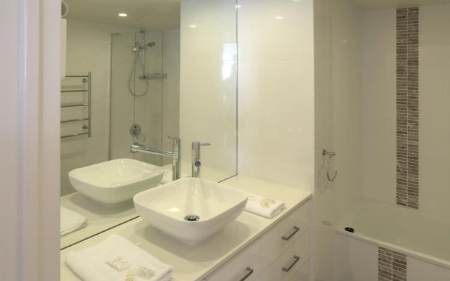 Surfers Century Oceanside Apartments