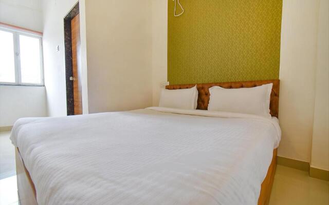 FabHotel Tiru Residency