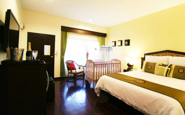 Laluna Hotel & Resort