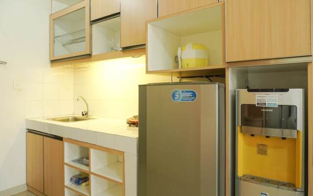 Minimalist Studio Park View Condominium Apartment near Mall