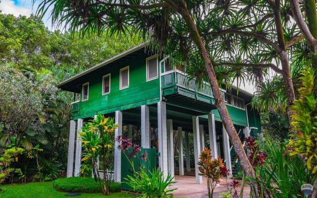 Kauai Tree House TVNCU #1243