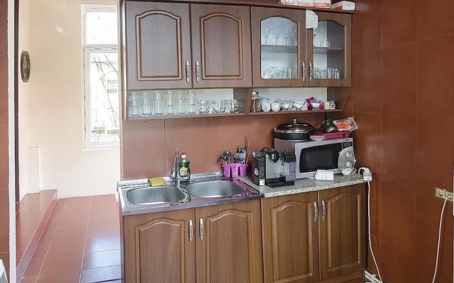 TiflisLux Boutique Hostel