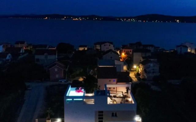 Luxury Apartments La Perla