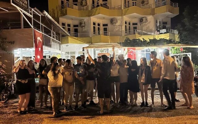 Finike Sever Otel
