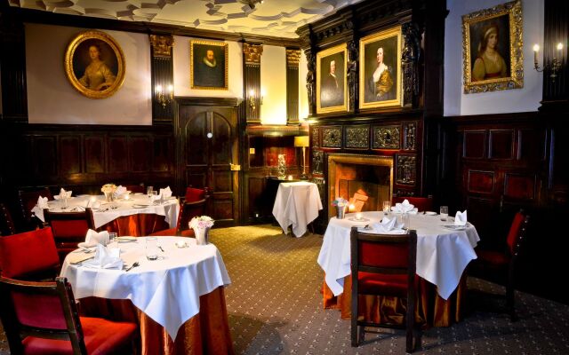 Lewtrenchard Manor Hotel