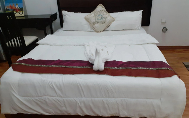 New Season Riverside Hotel