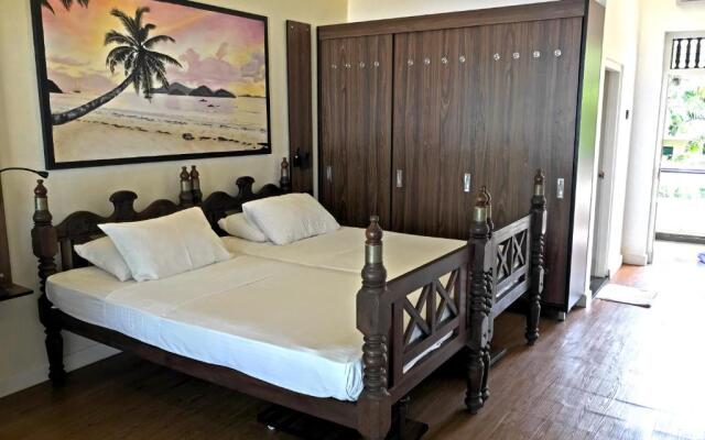 Sri Gemunu Beach Resort