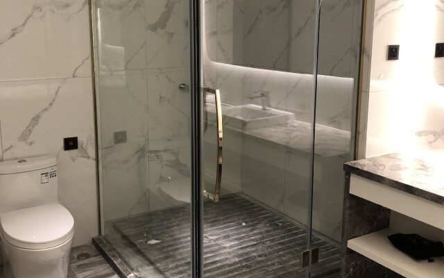 Zenith International Hotel